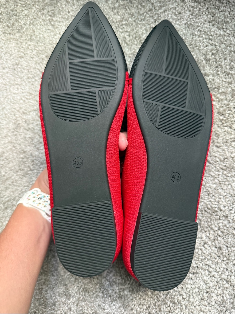 NIB Red and Black Pointed Chain-Trim Knit Ballet Flats - Picture 3 of 3